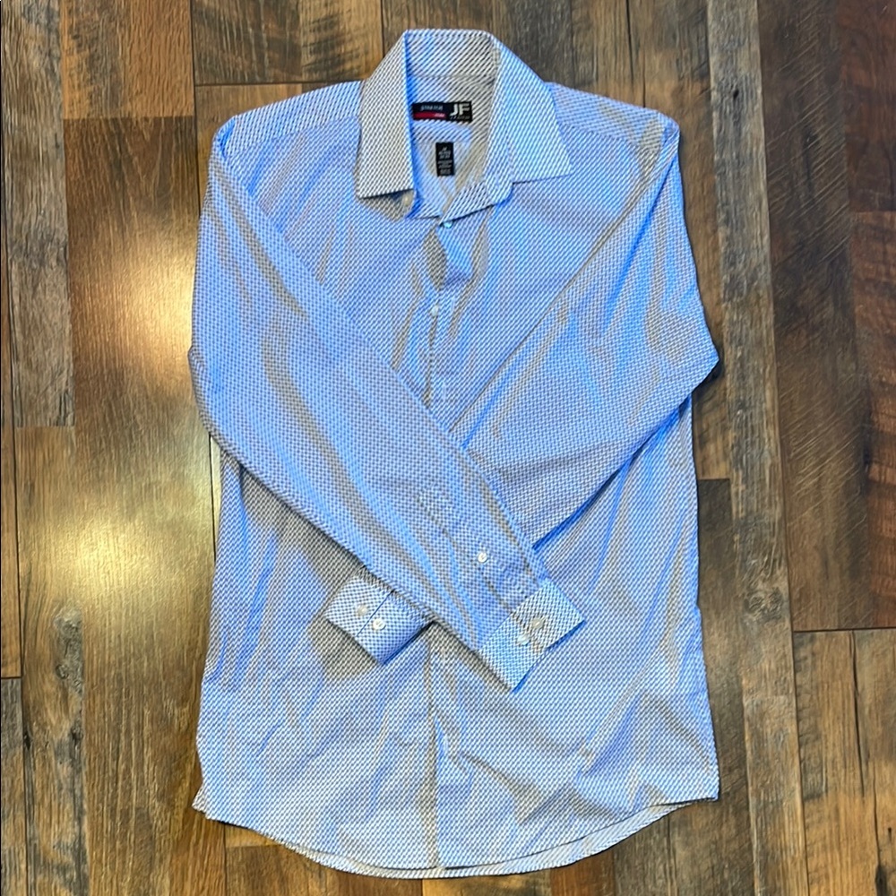 JF J. Ferrar Slim Fit Stretch Button Down Shirt - Men’s Medium (15-15.5/32-33)